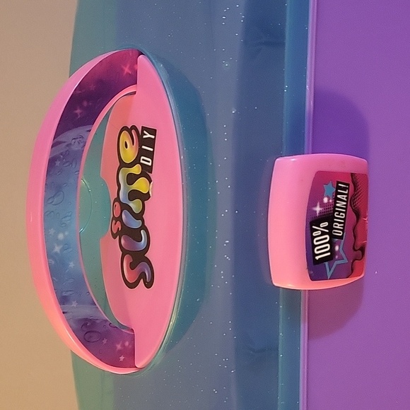 Sparkly Caboodle Like Storage Case - Picture 3 of 9